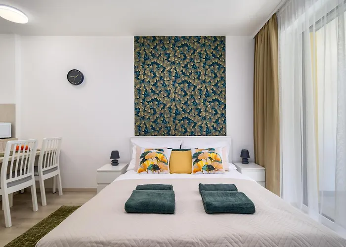 New With Parking By The Park * Budapest