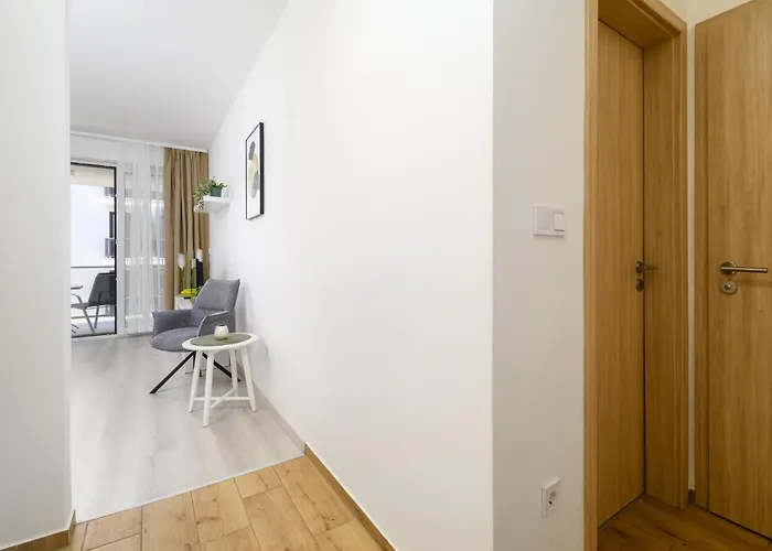 New With Parking By The Park Budapest